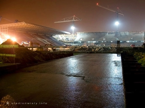 strop nad wjazdem do parkingu podziemnego
