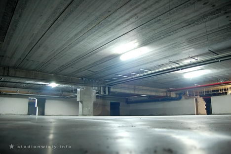 nowa posadzka na poziomie -3,60m