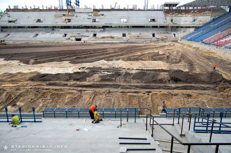 Widok na płyte boiska z loży VIP
